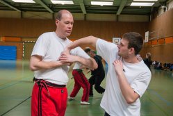 1. G?ttinger Budolehrgang. Grappling, Judo, Kali Sikaran, Karate, Kickboxen, Modern Arnis, Taekwondo. Ausrichter: Karateverein Zanshin G?ttingen., G?ttingen, Deutschland
